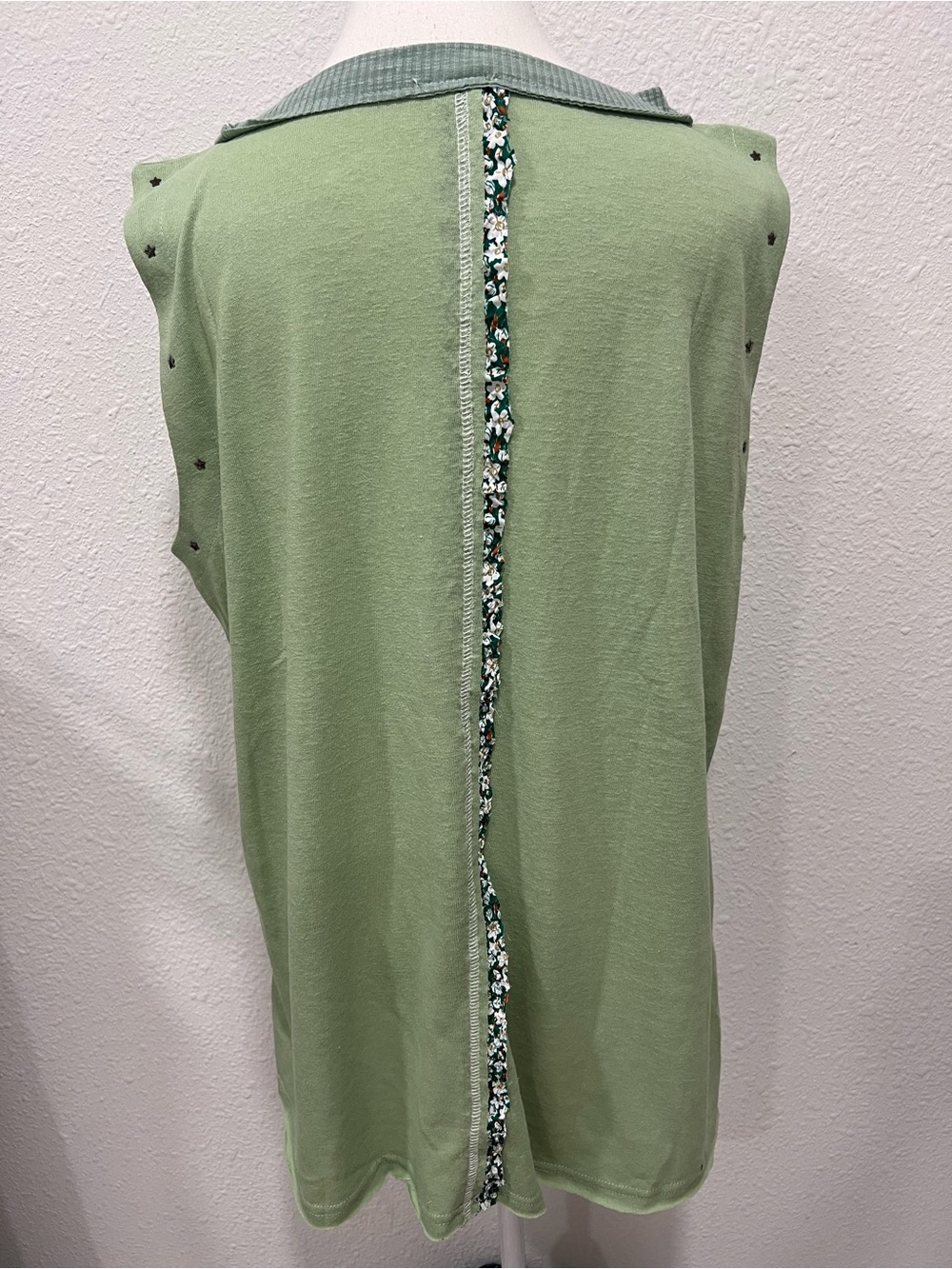 POL Star Vest Tank NWT - Picture 5 of 9